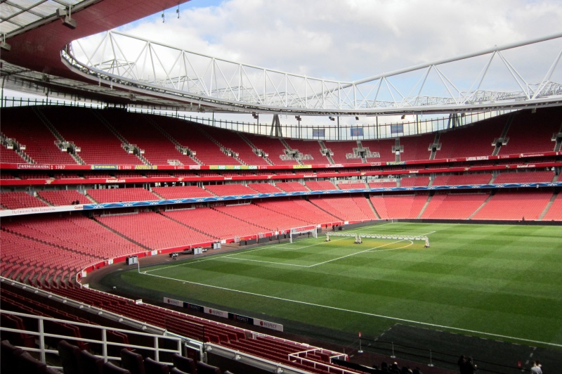 Emirates Stadium, Spieltag in der Premier League